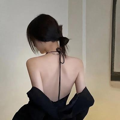 燕尔新婚